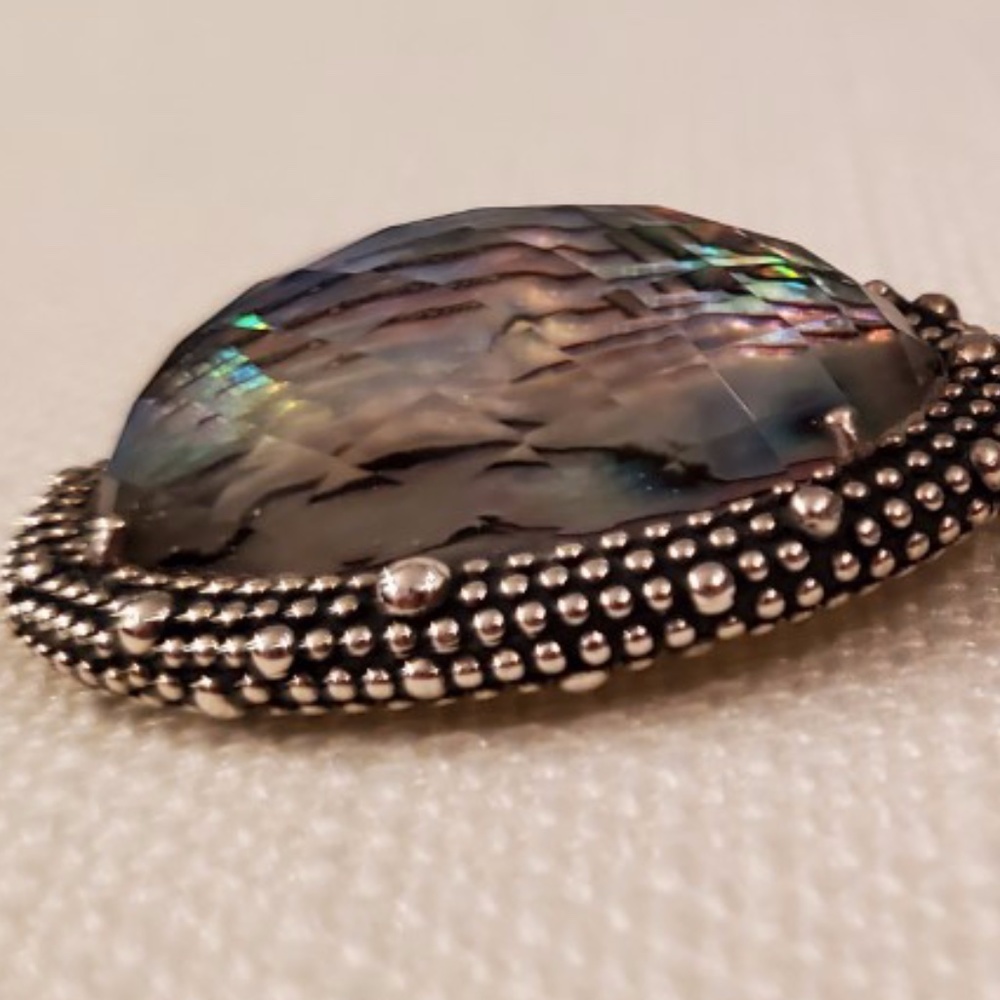 ABALONE ENHANCER PENDANT From Michael Dawkins. - Picture 7 of 8